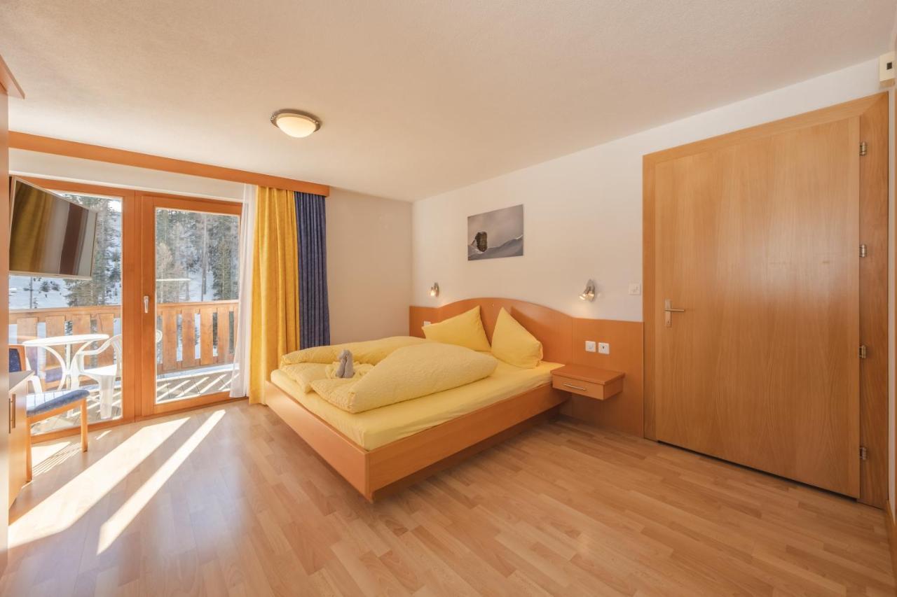 Jil-Marie Samnaun Studiowohnung Nummer 3 מראה חיצוני תמונה