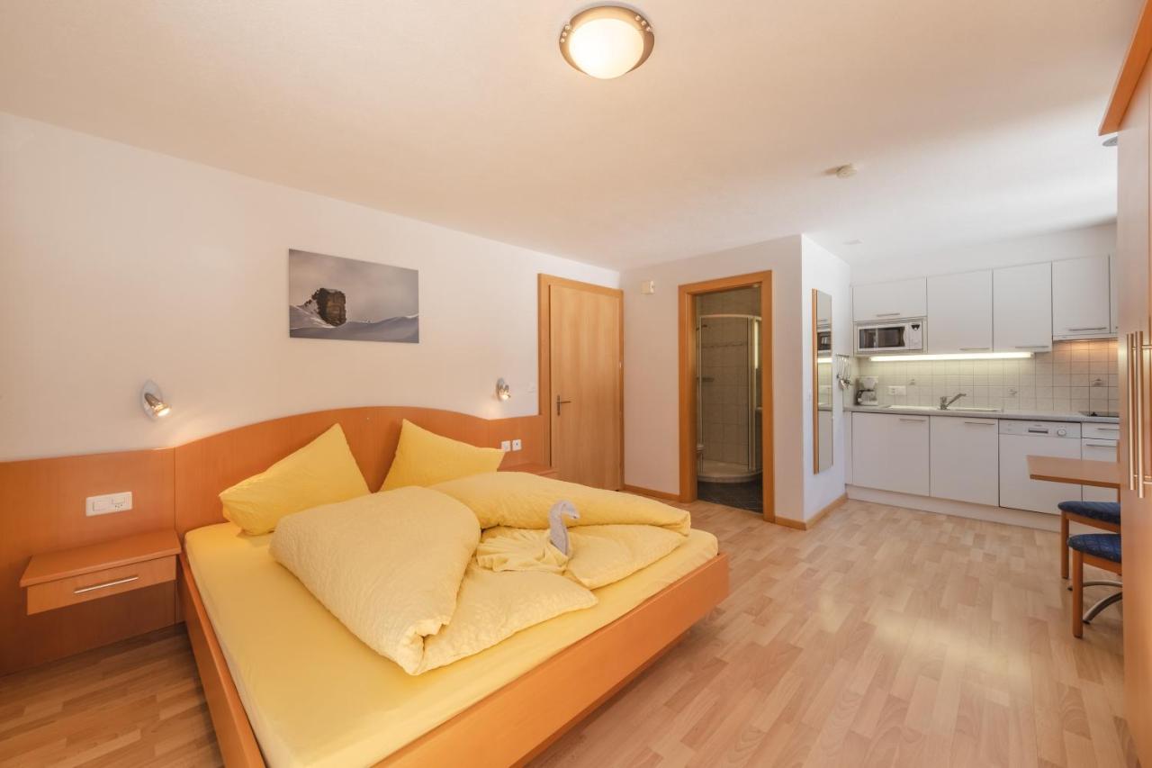 Jil-Marie Samnaun Studiowohnung Nummer 3 מראה חיצוני תמונה